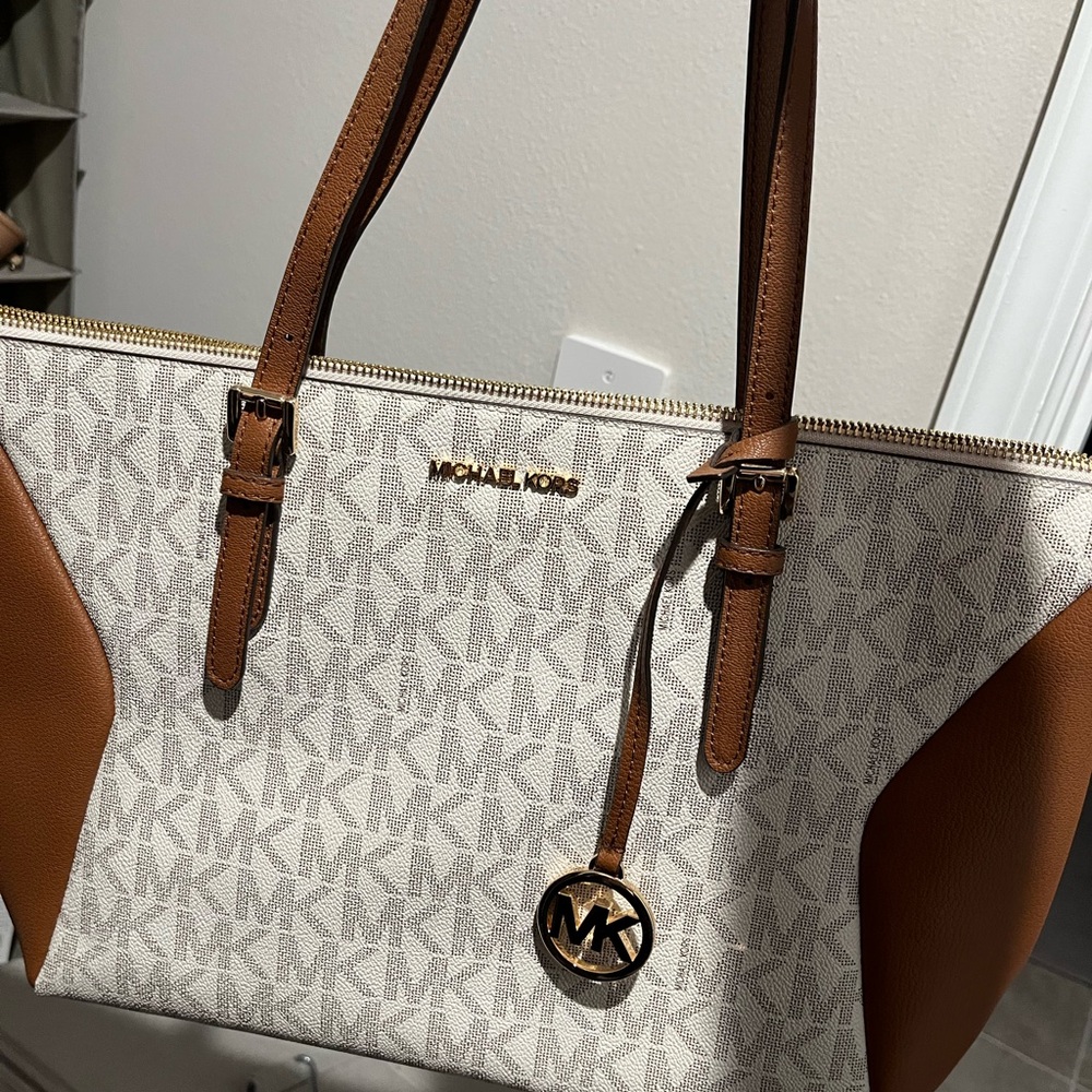 Michael Kors Signature Logo - Brown and Cream Tote Bag